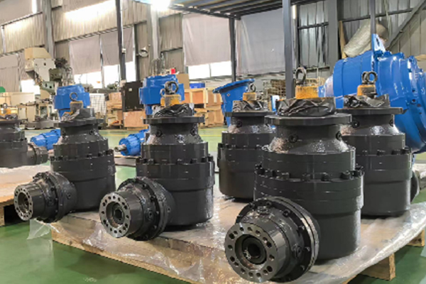 Hộp số SGR được sử dụng trong thuyền cứu hộ rác và thuyền cứu hộ Waterweed
